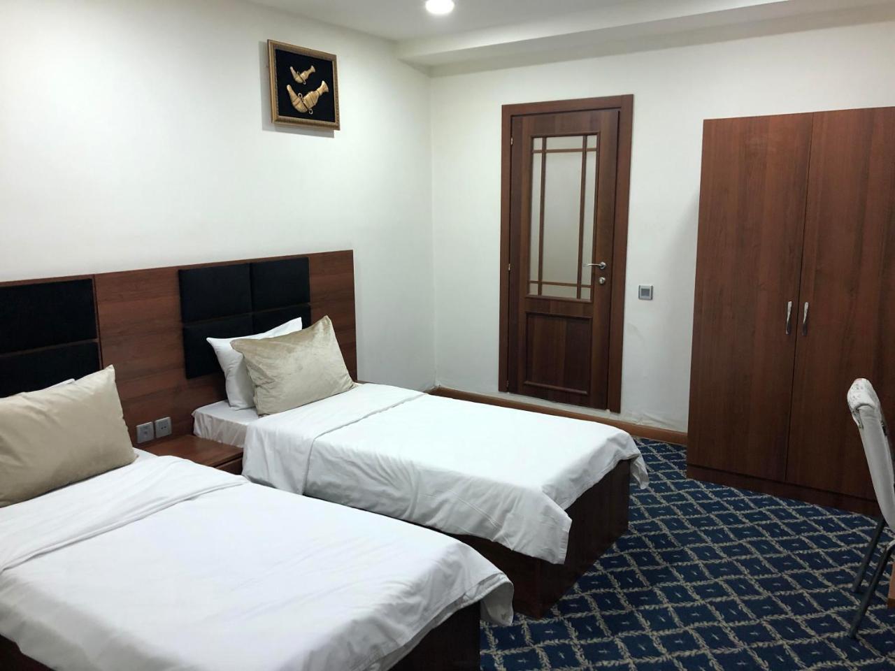 Demir Yol Plaza Hotel Baku Exterior photo